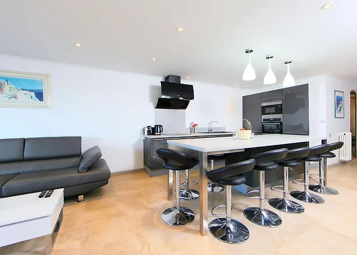Lerins By Interhome Appartamento Cannes